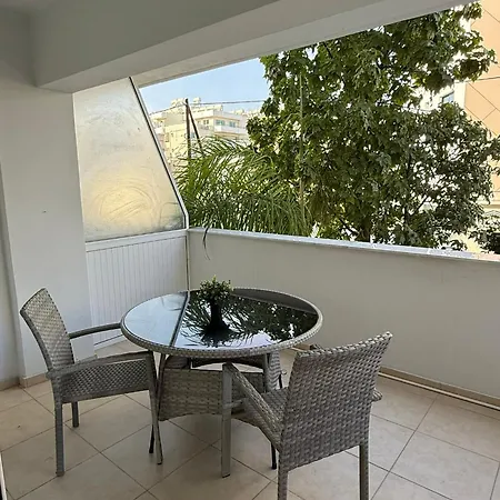 Blue Edge Makenzy * Larnaca