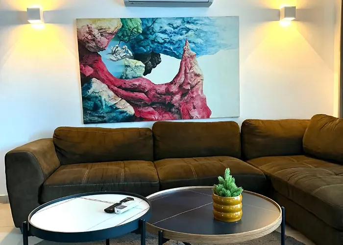 Apartment Blue Edge Makenzy *